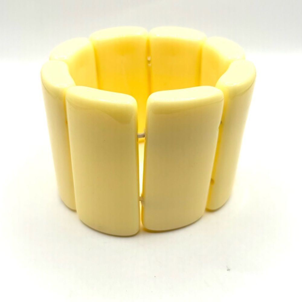 Chunky Art Deco Retro Cream Hard Resin Stretch Bracelet